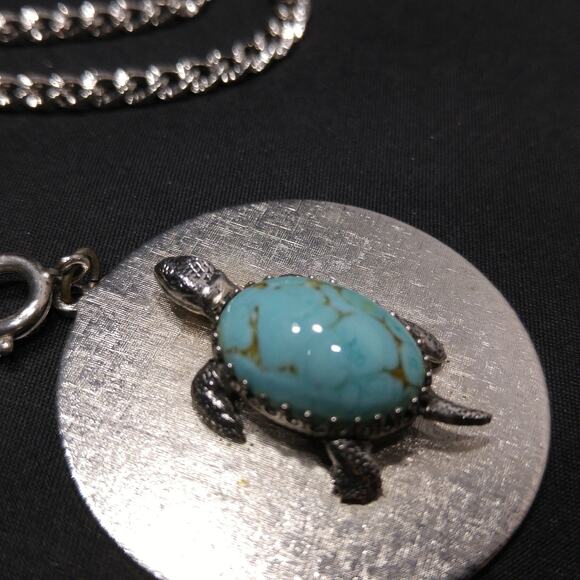 Whiting & Davis Turtle Pendant Necklace, Silver Tone Chain - Picture 3 of 10